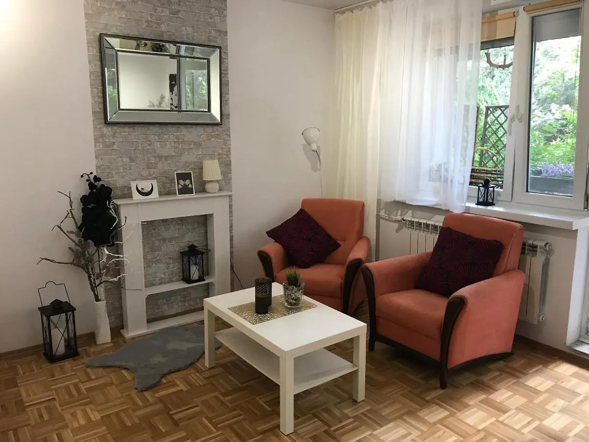 Spokojne Mieszkanie Blisko Lotniska Chopina Warsaw